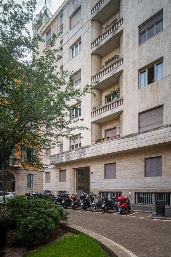 Апартаменти Accomodo Mib31 Bivano Centro Storico Мілан Екстер'єр фото